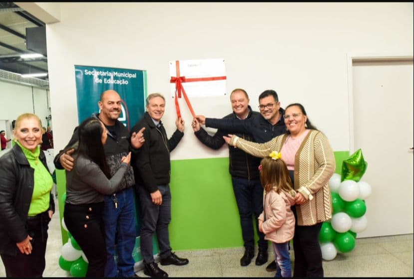 Prefeito Helder entrega CMEI Antonio Brejenski com uma estrutura ampla e moderna
